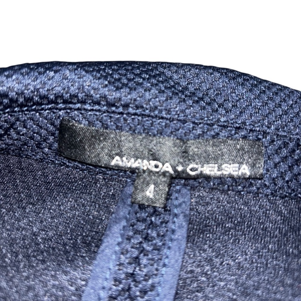 Amanda + Chelsea Women's Cropped Blazer in Size 4 Blue Waffle Fabric Ruffles - Picture 8 of 8